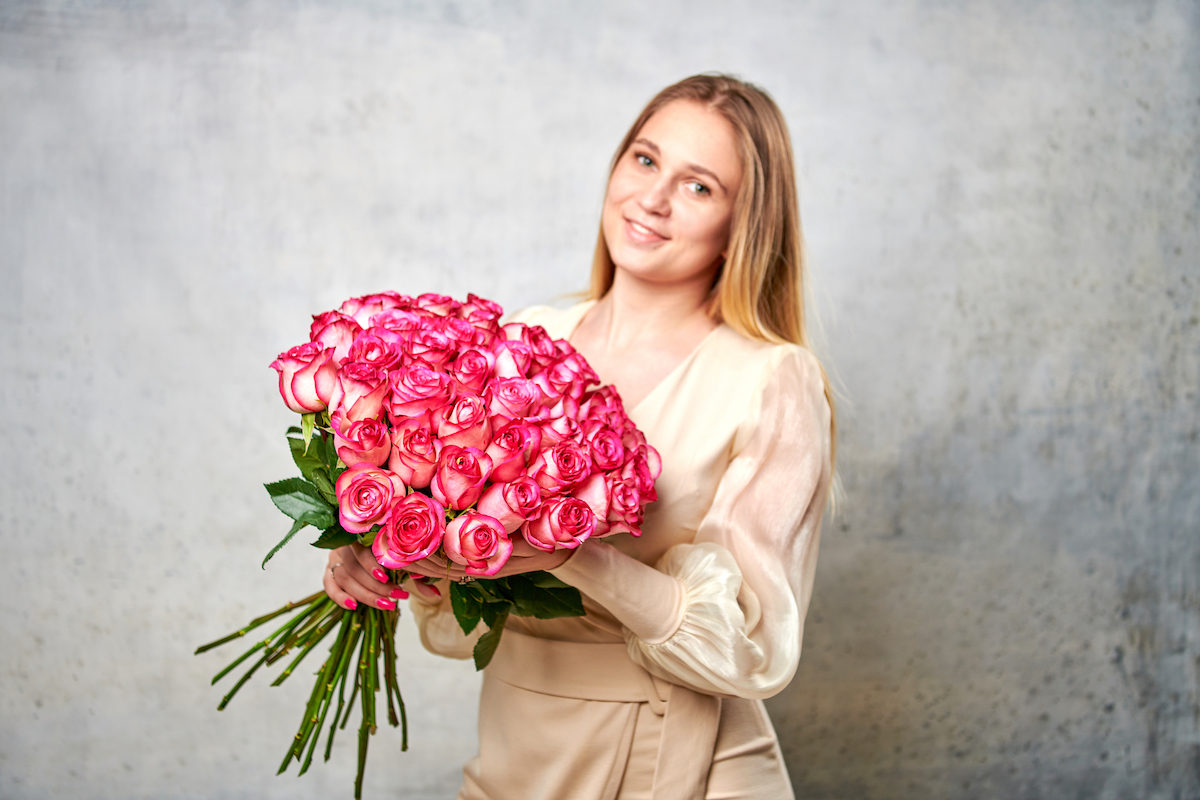 51 розовая роза Эквадор